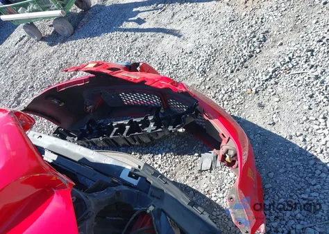 2009 Pontiac G8 Gt z USA, uszkodzony, nr VIN 6G2EC57Y19L177617